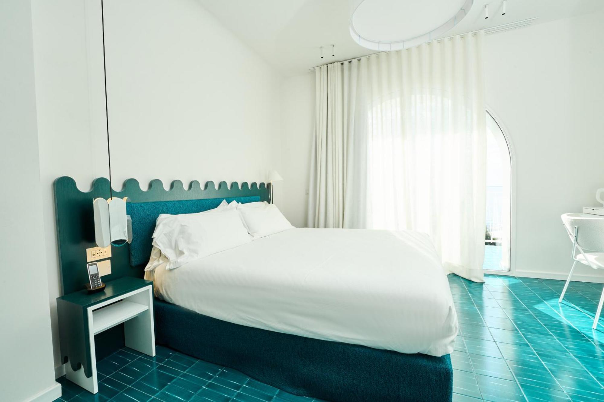 Calea Boutique Hotel Bacoli Habitación foto